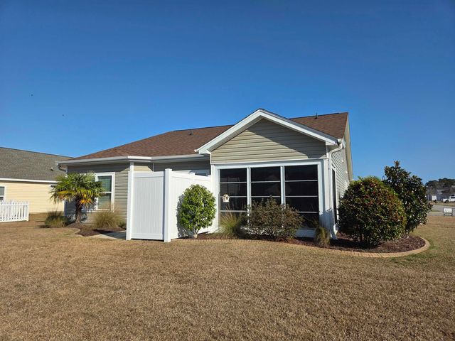 901 Sewing Bee Pl., Little River, SC 29566