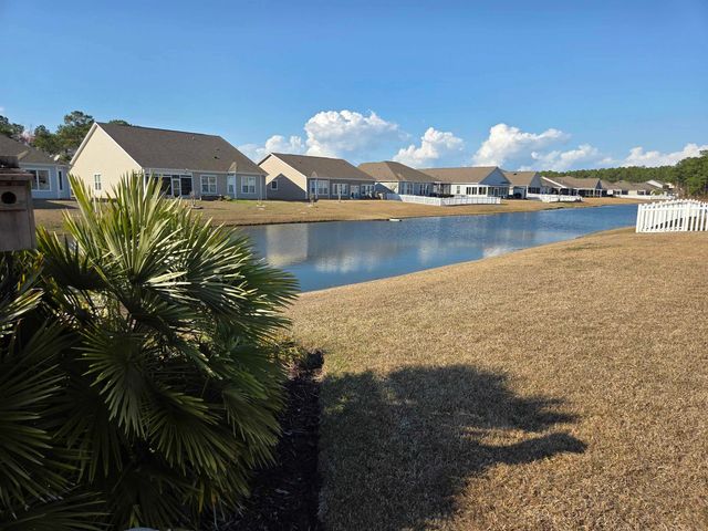 901 Sewing Bee Pl., Little River, SC 29566