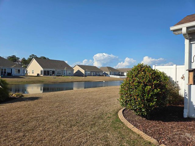 901 Sewing Bee Pl., Little River, SC 29566