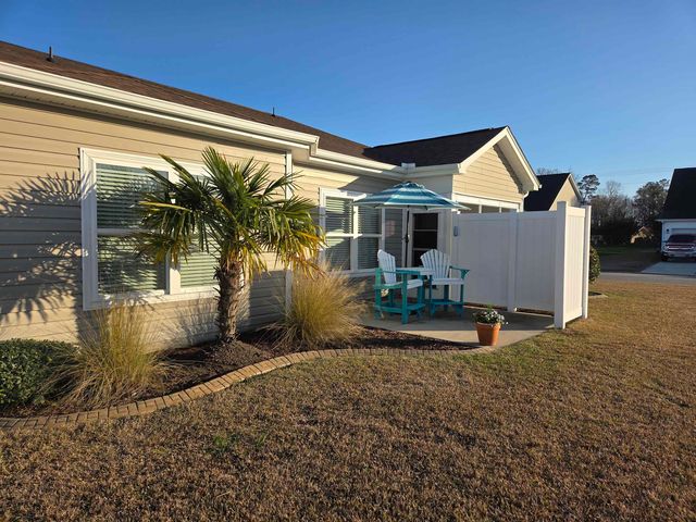 901 Sewing Bee Pl., Little River, SC 29566