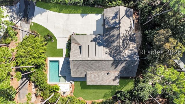 11 Jingle Shell Ln, Hilton Head Island, SC 29926