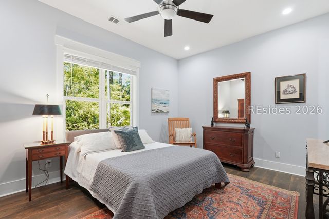 11 Jingle Shell Ln, Hilton Head Island, SC 29926