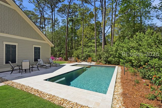 11 Jingle Shell Ln, Hilton Head Island, SC 29926