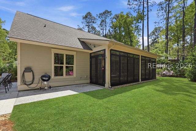 11 Jingle Shell Ln, Hilton Head Island, SC 29926