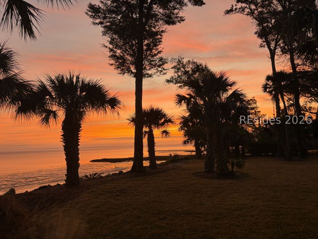 11 Jingle Shell Ln, Hilton Head Island, SC 29926