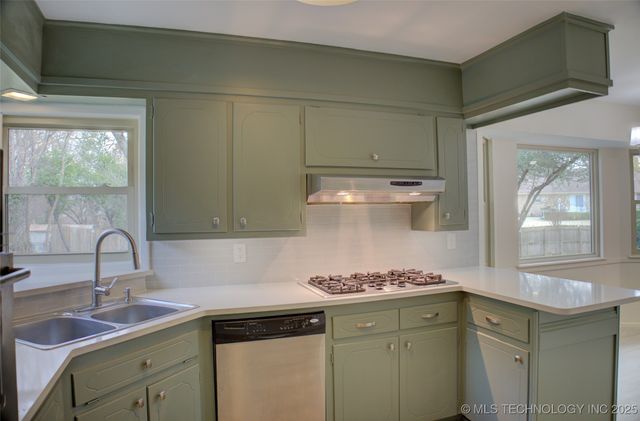 6946 E 20th Place, Tulsa, OK 74114