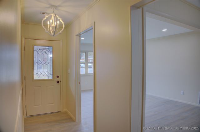 6946 E 20th Place, Tulsa, OK 74114