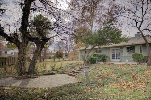 6946 E 20th Place, Tulsa, OK 74114