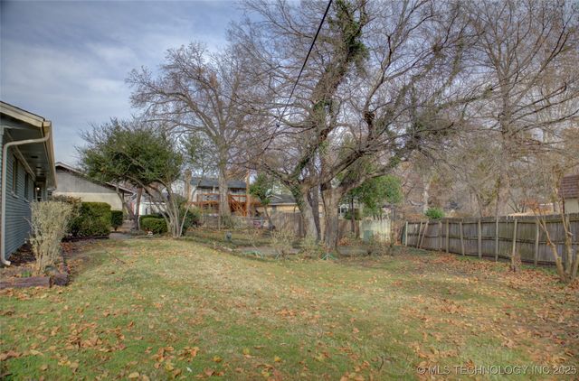 6946 E 20th Place, Tulsa, OK 74114