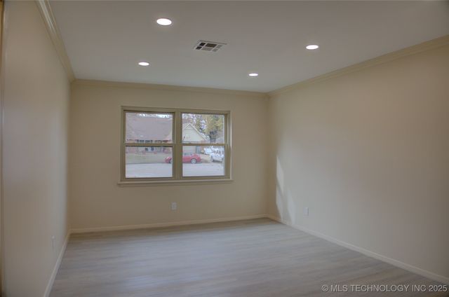 6946 E 20th Place, Tulsa, OK 74114