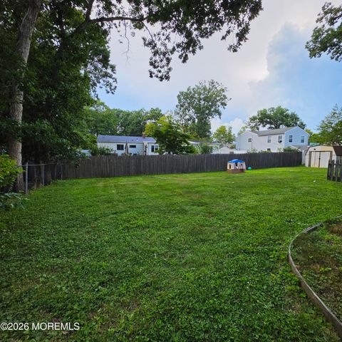 1018 Yellowbank Road, Toms River, NJ 08753