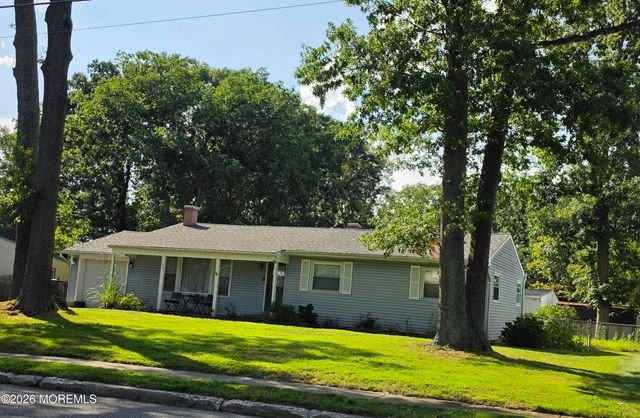 1018 Yellowbank Road, Toms River, NJ 08753