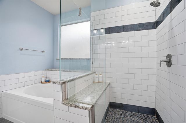 508 Lakeview Circle, Burleson, TX 76028