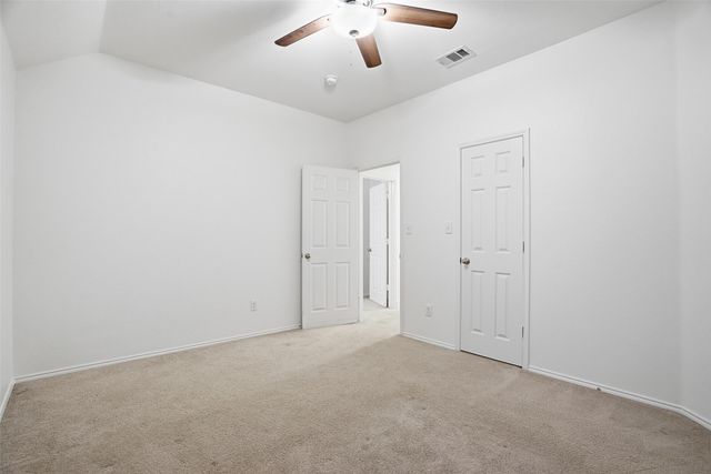 508 Lakeview Circle, Burleson, TX 76028