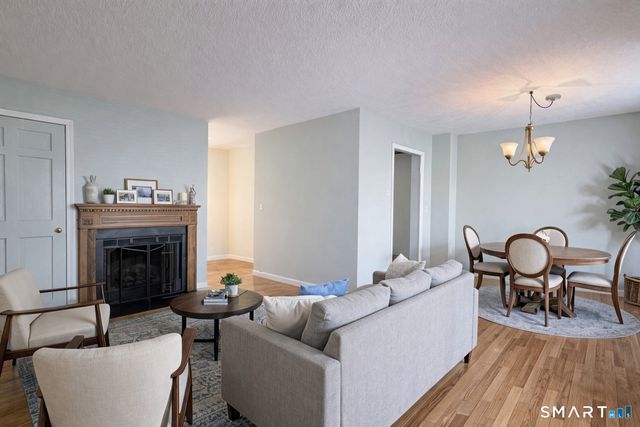 26 Julia Court 26, East Windsor, CT 06016