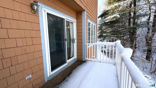 26 Julia Court 26, East Windsor, CT 06016