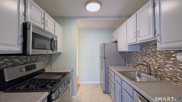 26 Julia Court 26, East Windsor, CT 06016