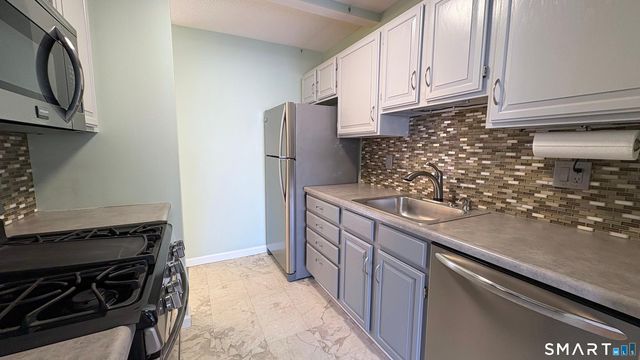 26 Julia Court 26, East Windsor, CT 06016