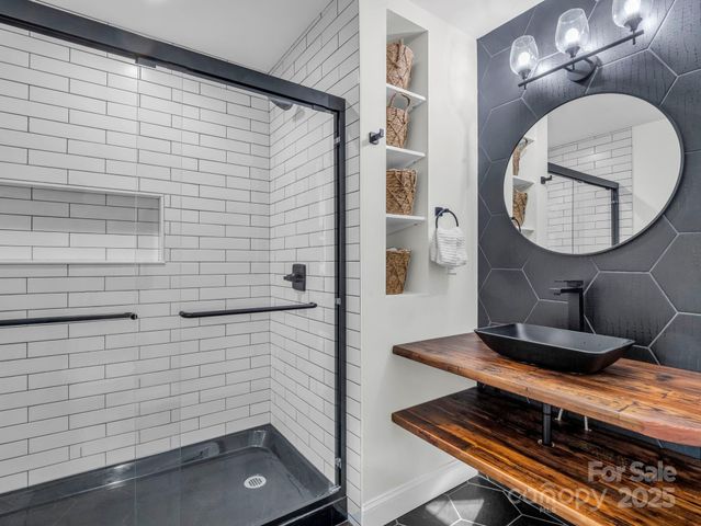 158 Rock Spring Lane, Lake Lure, NC 28746