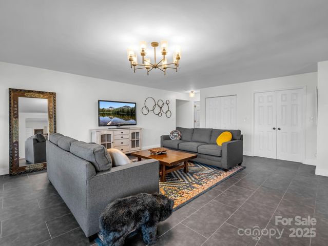 158 Rock Spring Lane, Lake Lure, NC 28746