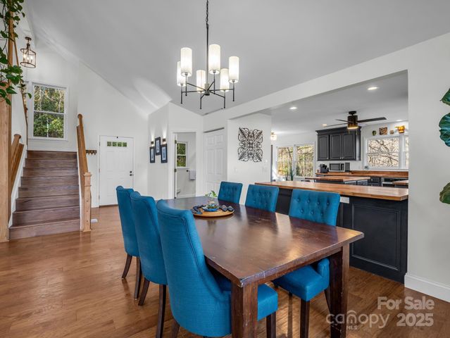 158 Rock Spring Lane, Lake Lure, NC 28746