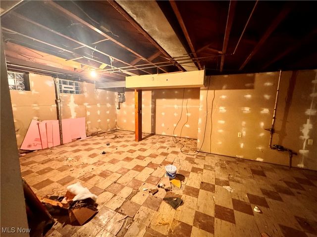 4770 Burleigh Road, Garfield Heights, OH 44125