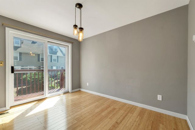 94 Beech Hill Ave Unit 5, Manchester, NH 03103