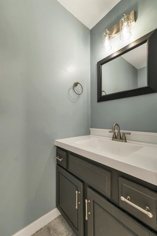 94 Beech Hill Ave Unit 5, Manchester, NH 03103