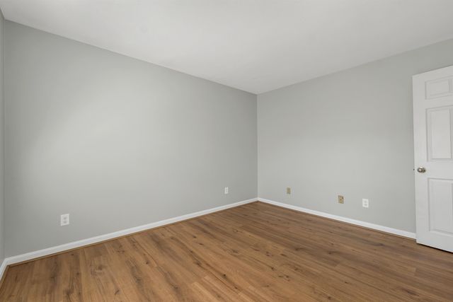 94 Beech Hill Ave Unit 5, Manchester, NH 03103