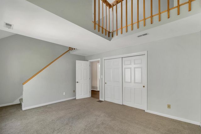 94 Beech Hill Ave Unit 5, Manchester, NH 03103
