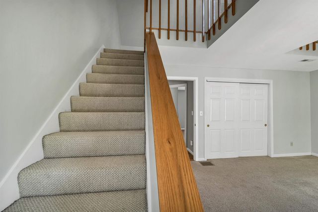 94 Beech Hill Ave Unit 5, Manchester, NH 03103