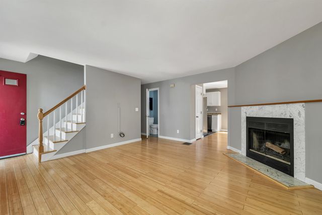 94 Beech Hill Ave Unit 5, Manchester, NH 03103