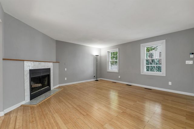 94 Beech Hill Ave Unit 5, Manchester, NH 03103