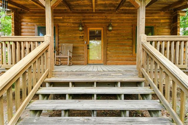 250 Meadow Lane, Talking Rock, GA 30175