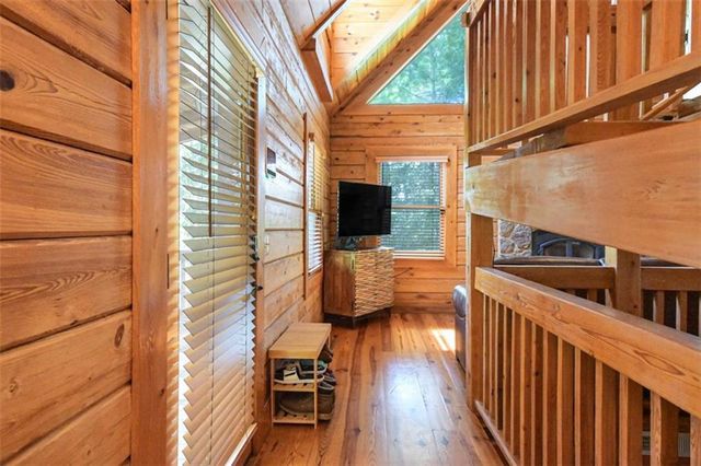 250 Meadow Lane, Talking Rock, GA 30175