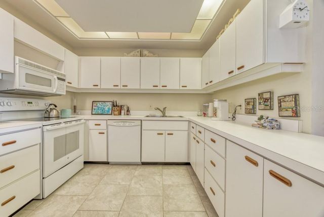 1975 GULF OF MEXICO DRIVE G4-401, Longboat Key, FL 34228