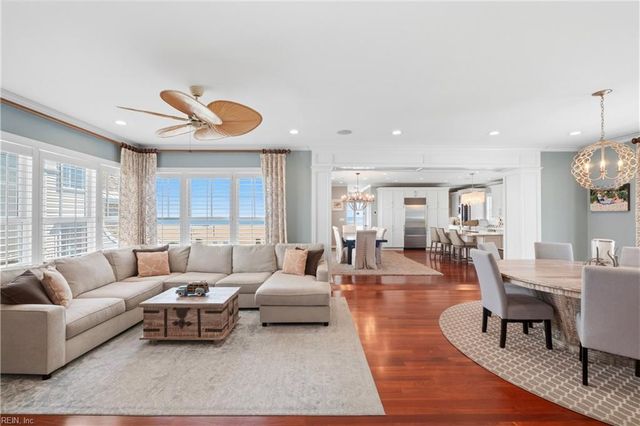 5512 Ocean Front AVE, Virginia Beach, VA 23451