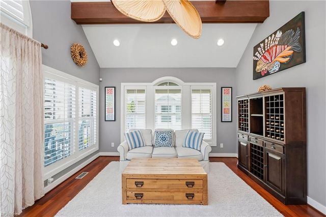 5512 Ocean Front AVE, Virginia Beach, VA 23451