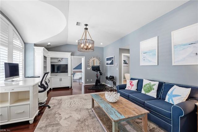 5512 Ocean Front AVE, Virginia Beach, VA 23451