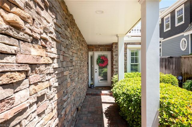 5512 Ocean Front AVE, Virginia Beach, VA 23451