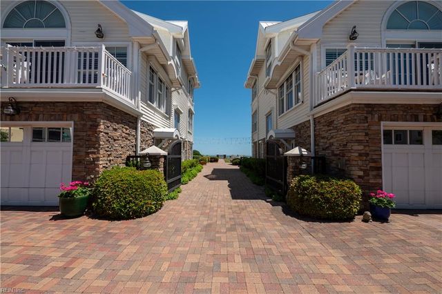 5512 Ocean Front AVE, Virginia Beach, VA 23451