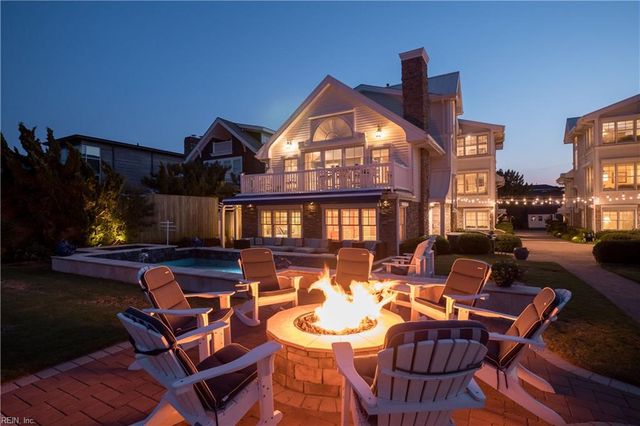 5512 Ocean Front AVE, Virginia Beach, VA 23451