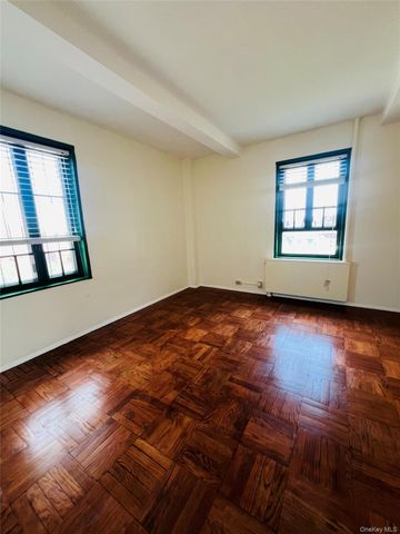 1595 Unionport Road 11A, Bronx, NY 10462