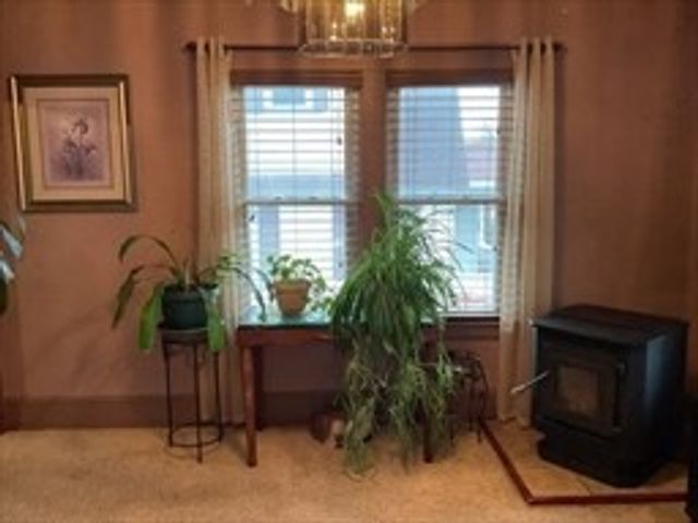 9 Montgomery Street, Westfield, MA 01085