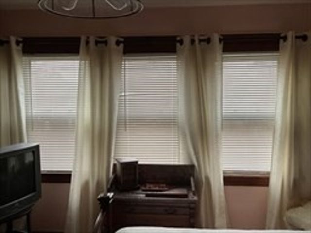 9 Montgomery Street, Westfield, MA 01085