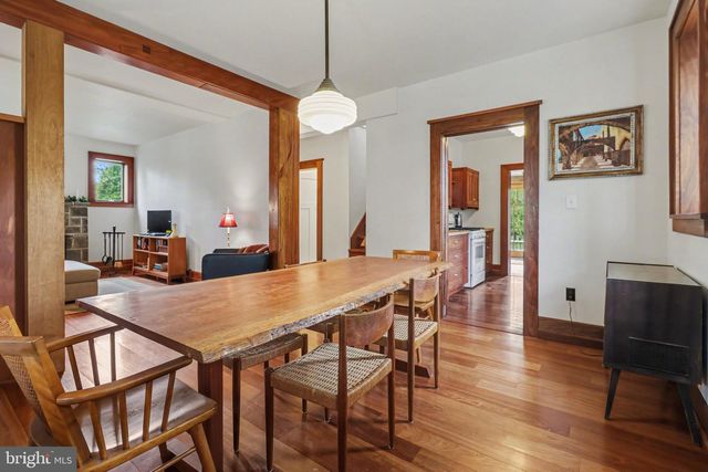 1438 NAAMANS CREEK RD, Garnet Valley, PA 19060