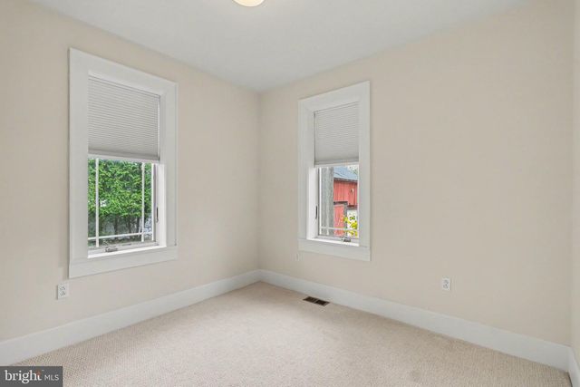 1438 NAAMANS CREEK RD, Garnet Valley, PA 19060