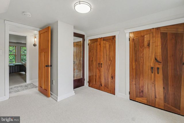 1438 NAAMANS CREEK RD, Garnet Valley, PA 19060