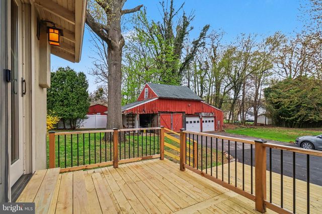 1438 NAAMANS CREEK RD, Garnet Valley, PA 19060