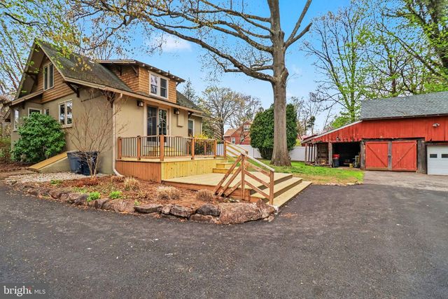 1438 NAAMANS CREEK RD, Garnet Valley, PA 19060